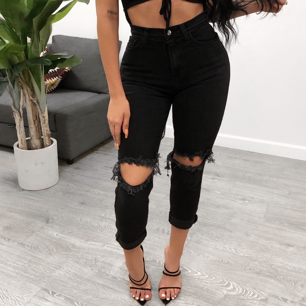 Black Mom Jeans